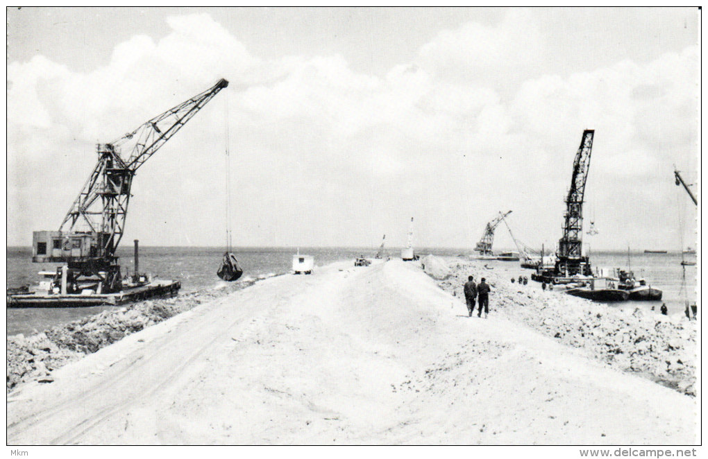 Dijkbouw Z.Flevoland Het Afwerken - Harderwijk