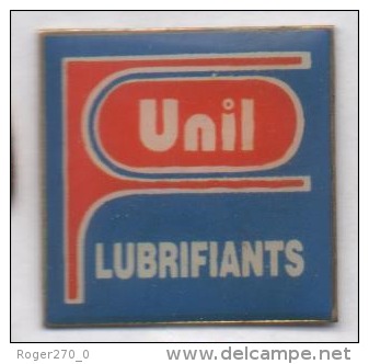 Carburant Essence , Huile , Oil , Unil Lubrifiants - Carburants