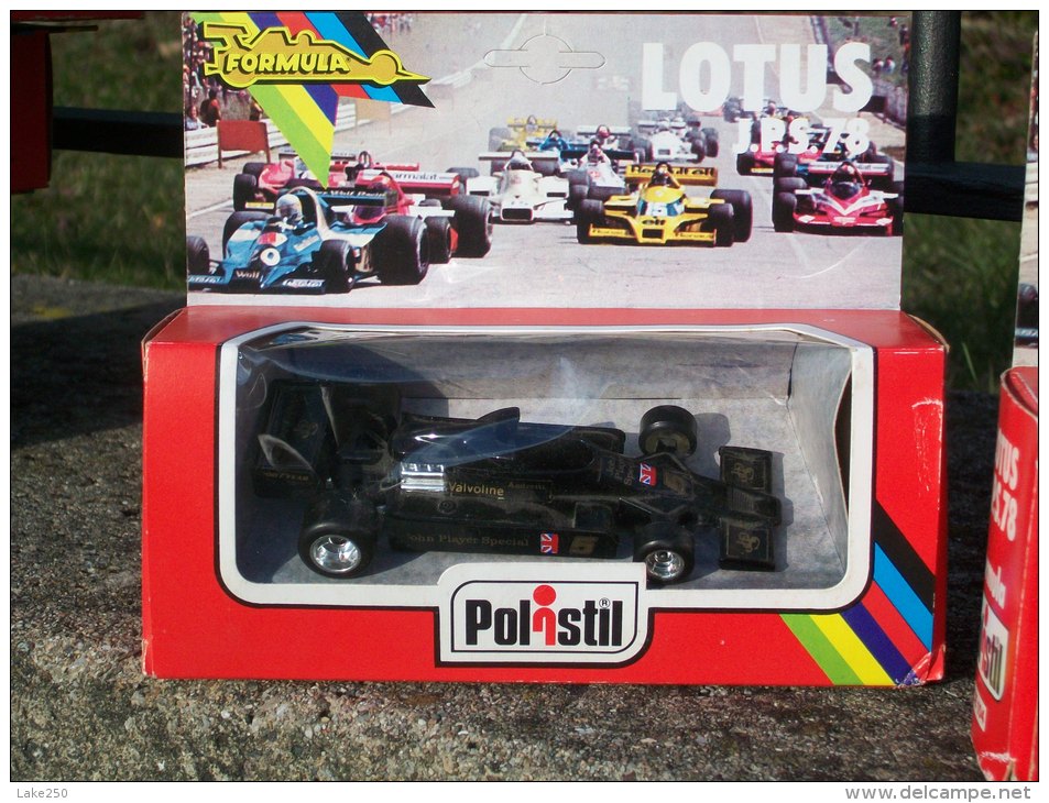 POLISTIL - LOTUS  F1 Auto Di PETERSON   AVEC SA  BOITE   Scala 1/40 - Polistil