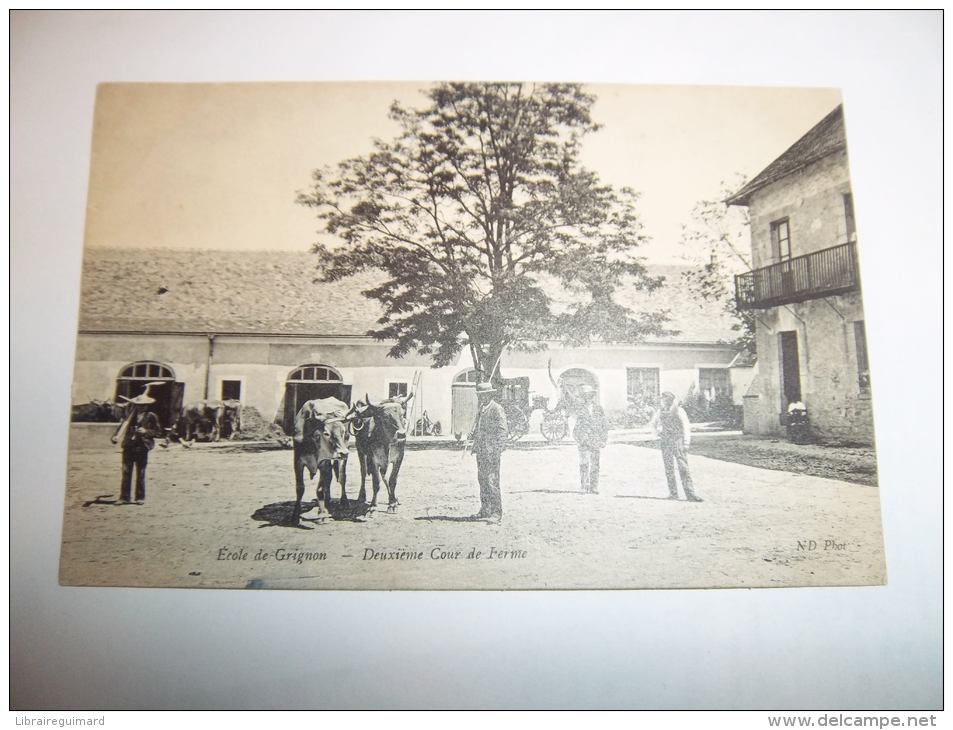 2ryy - CPA - GRIGNON - école De - Deuxième Cour De Ferme - [78] - Yvelines - Grignon