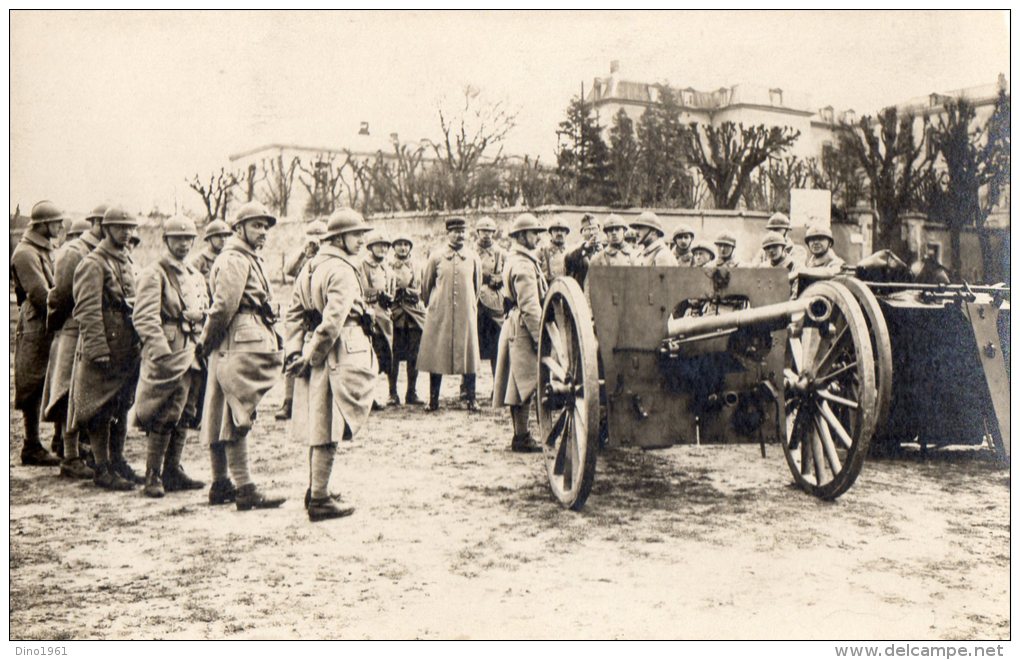 CPA 76 - MILITARIA - Carte Photo - Soldats / Militaires  Autour D´ Un Canon De 75 ?? - Materiale