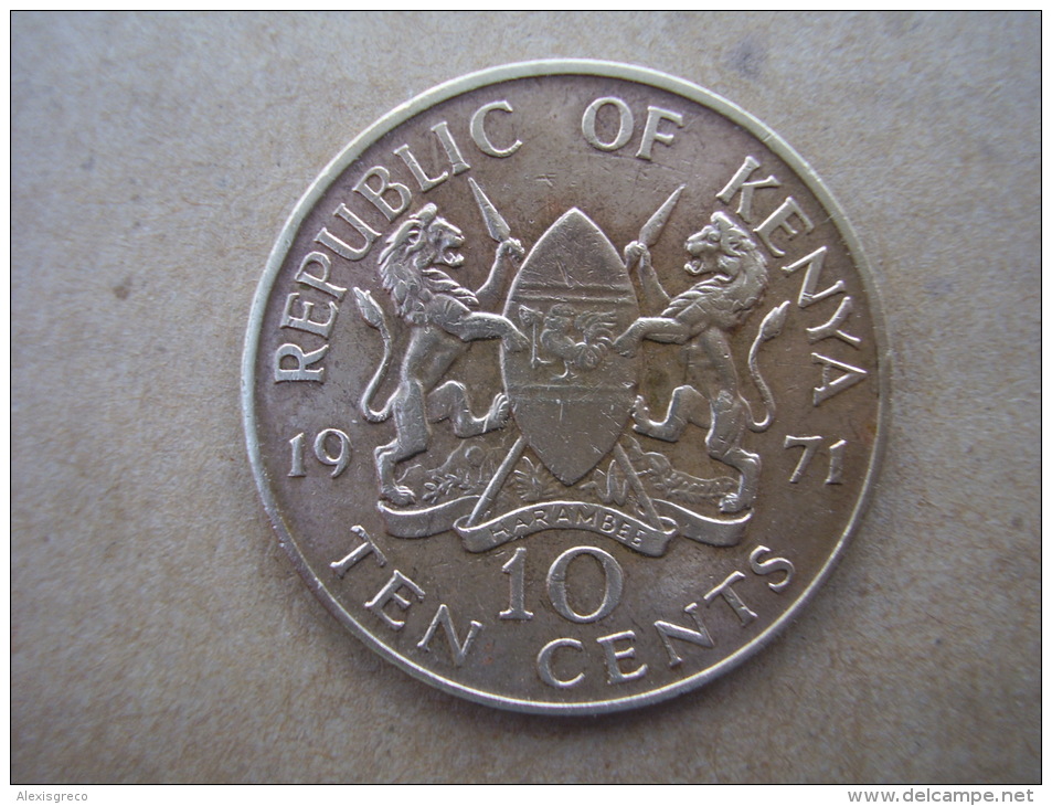 KENYA 1971 TEN CENTS   KENYATTA Nickel-Brass  USED COIN In VERY GOOD CONDITION. - Kenia