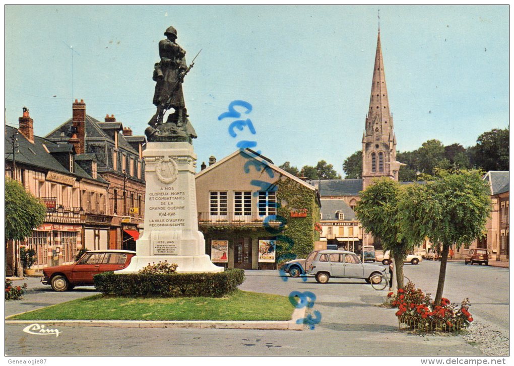 76 - AUFFAY - LA SALLE DES FETES   LE MONUMENT AUX MORTS - VUE SUR LA COLLEGIALE - Auffay