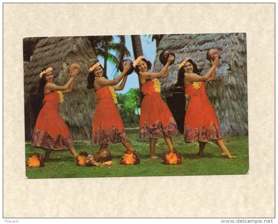 44939    Stati  Uniti,  Kent  Gihrard"s Hula  Nani  Girls In Pahu  Skirts,  VG - Honolulu