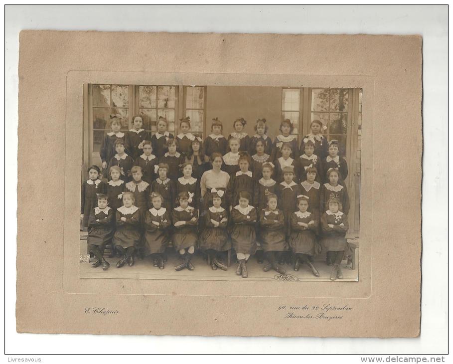 Photographie Photo De Classe Ecole De Fille De Courbevoie (92) Des Années 1920 - Albums & Collections