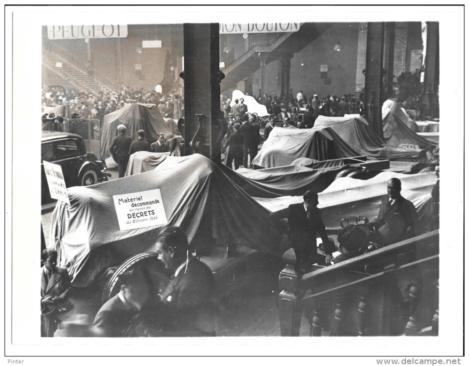 SALON DE L'AUTOMOBILE - Protestation Des Constructeurs De Poids Lourds Contre Le Décret Du 12 Octobre 1938 - Camions & Poids Lourds