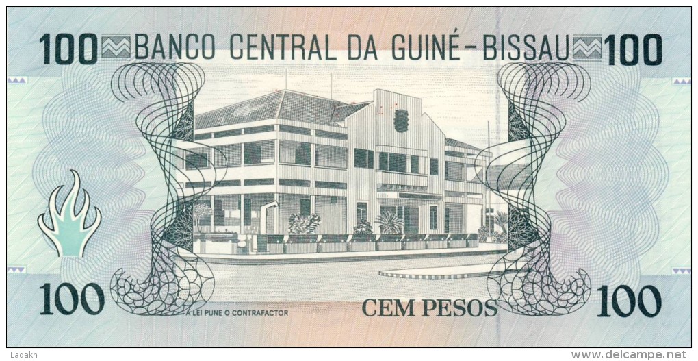 BILLET # GUINEE BISSAU # 100 PESOS # 1990 # PICK 11 #  NEUF # DOMINGOS RAMOS # - Guinea-Bissau
