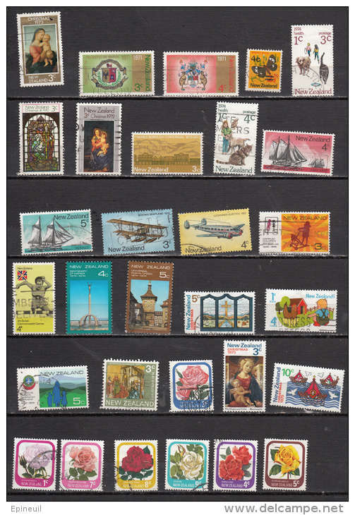 NOUVELLE ZELANDE LOT DE 30 TIMBRES OBLITERES DIFFERENTS - Verzamelingen & Reeksen