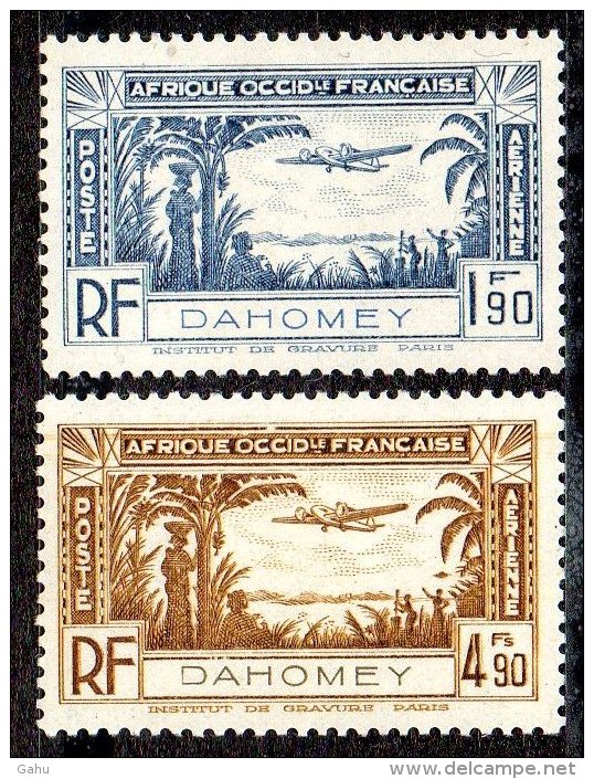 Dahomey ; 1940 ; N°Y : A 1 , A4 ; N*  . ; " , Indigène Saluant" ; Cote Y : 1.30 E. - Unused Stamps