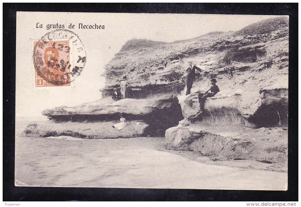 RA1-74 LA GRUTAS DE NECACHEA - Argentine