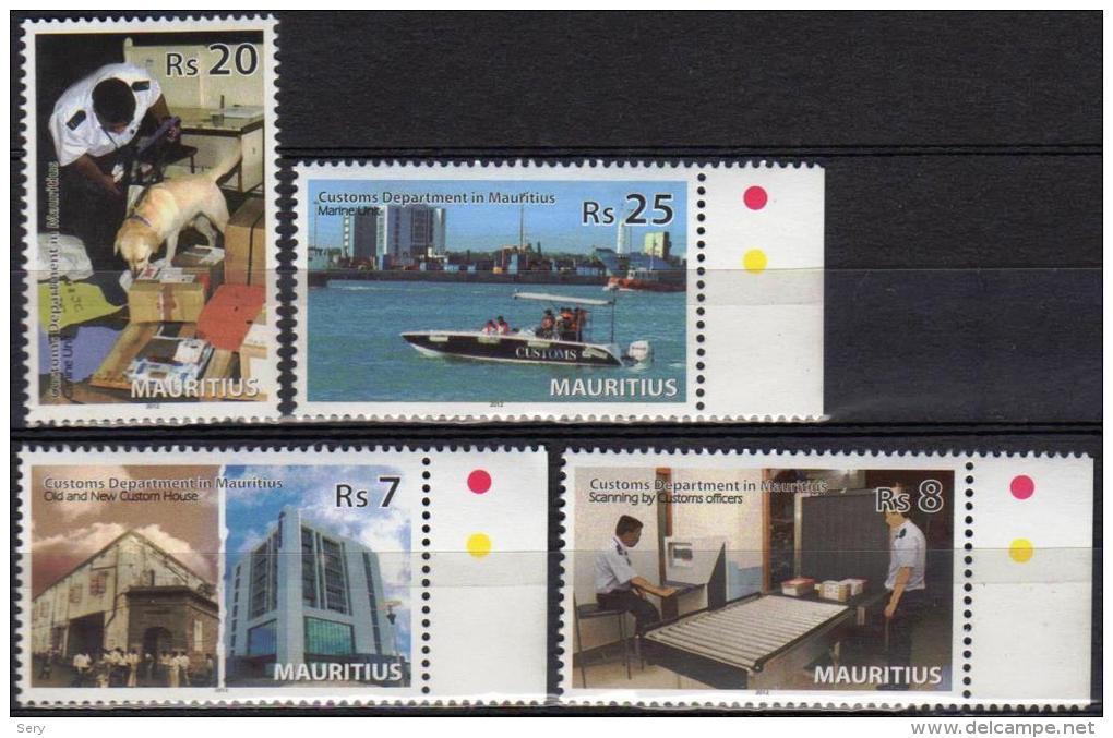 Mauritius 2012  4 V MNH Customs Custom House Marine Chien Chiens Police Dog Dogs - Police - Gendarmerie