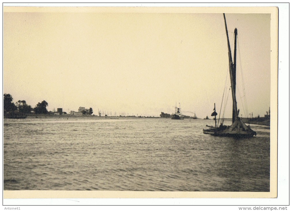 Traversée Du Canal De SUEZ --Photo 1937 --Scan Recto-verso - Suez