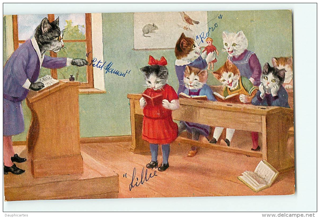 CHATS Humanisés - A L' Ecole : Leçon De Lecture , Maîtresse Et Elèves Assis Au Bureau - 2 Scans - Chats