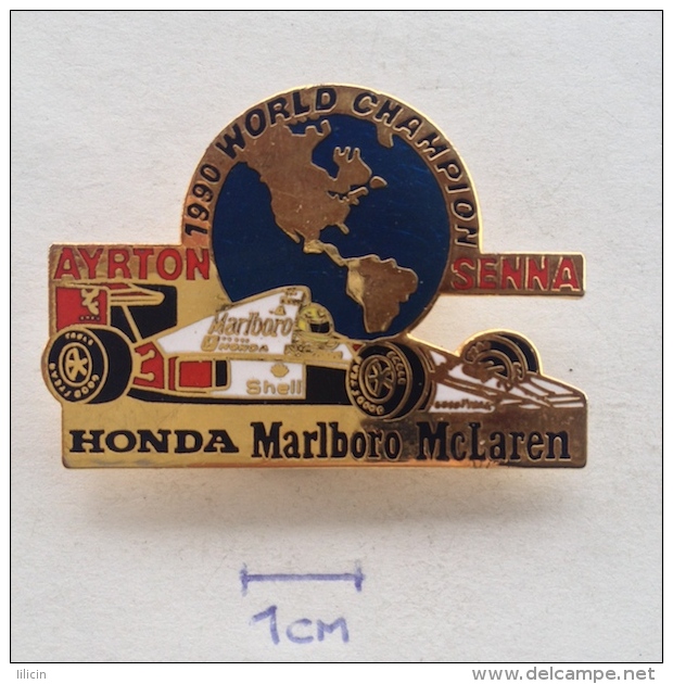 Badge / Pin ZN000930 Automobile Car Racing Brazil Formula 1 FIA Ayrton Senna Honda Marlboro McLaren WORLD CHAMPION 1990 - Car Racing - F1