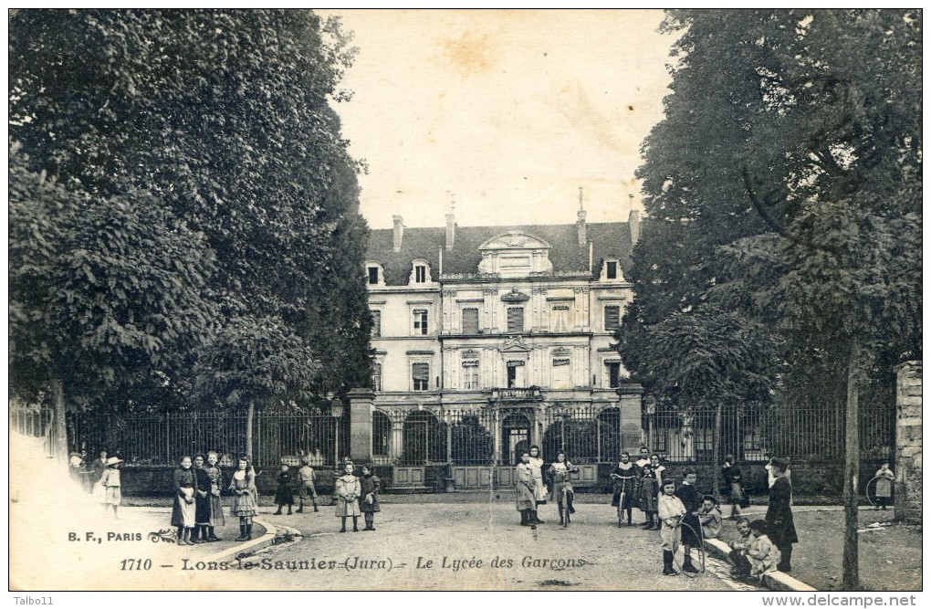 Lons Le Saunier - Le Lycée Des Garcons - Lons Le Saunier