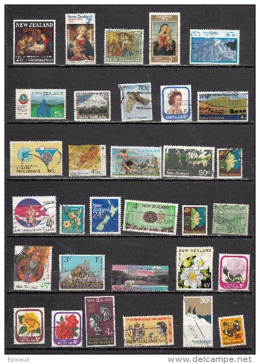 NOUVELLE ZELANDE LOT DE 32 TIMBRES OBLITERES DIFFERENTS - Lots & Serien