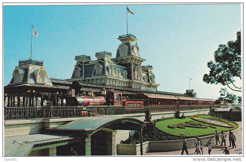 Walt Disney World STEAM RAILROAD (Post Card U.S.A.) - Disneyworld