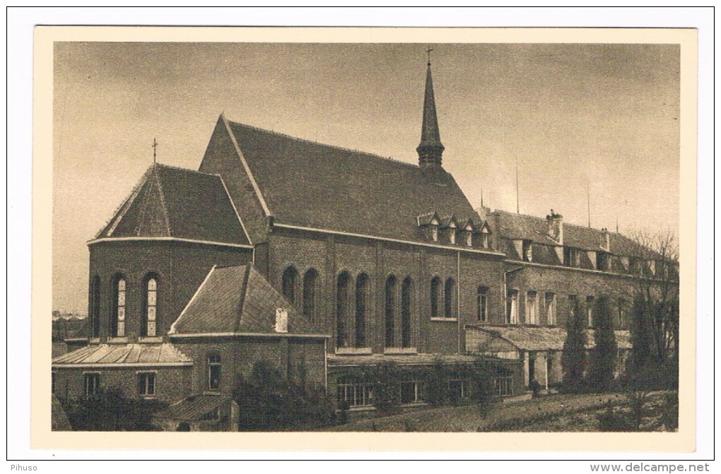 B4710     OVERIJSE : Missie College - Achterzijde - Overijse