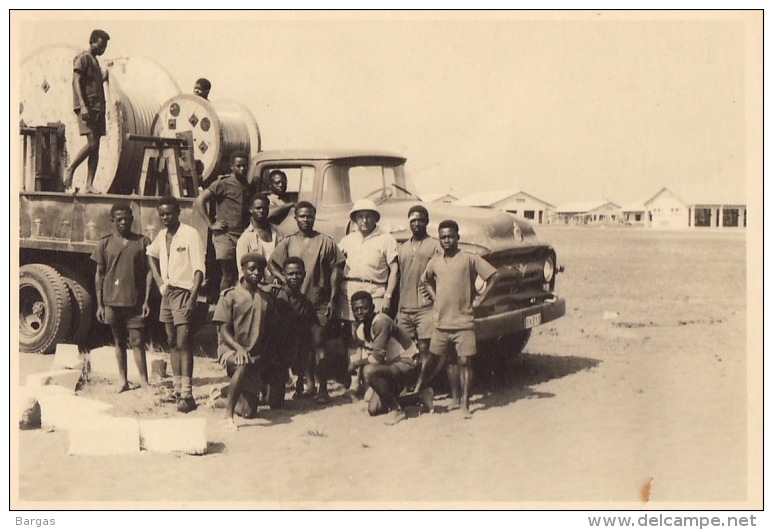 Photo Travailleur Noir Camion à Kitona Afrique Congo - Autres & Non Classés