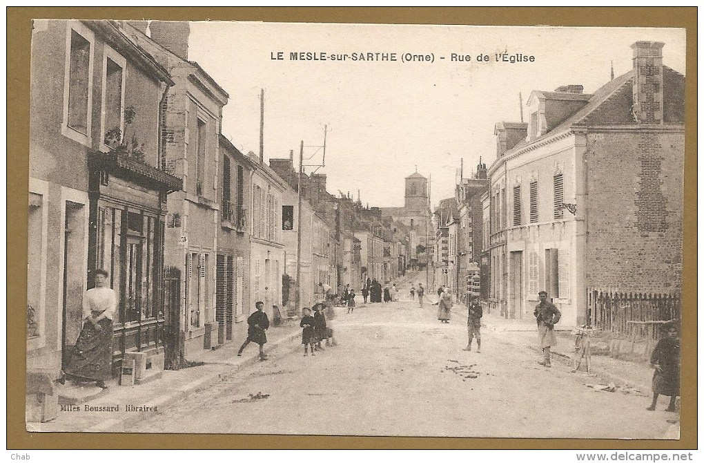 LE MESLE Sur Sarthe (Orne) - Rue De L´Eglise - Voyagée 1924 - Le Mêle-sur-Sarthe