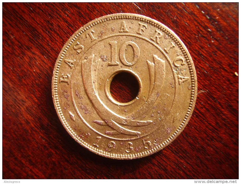 BRITISH EAST AFRICA USED TEN CENT COIN BRONZE Of 1935 - GEORGE V. - Britse Kolonie