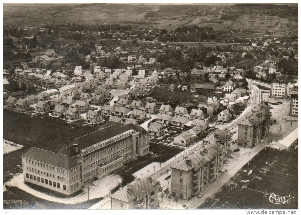 Beaune  -  Vue Panoramique Nouveaux Groupes - Beaune