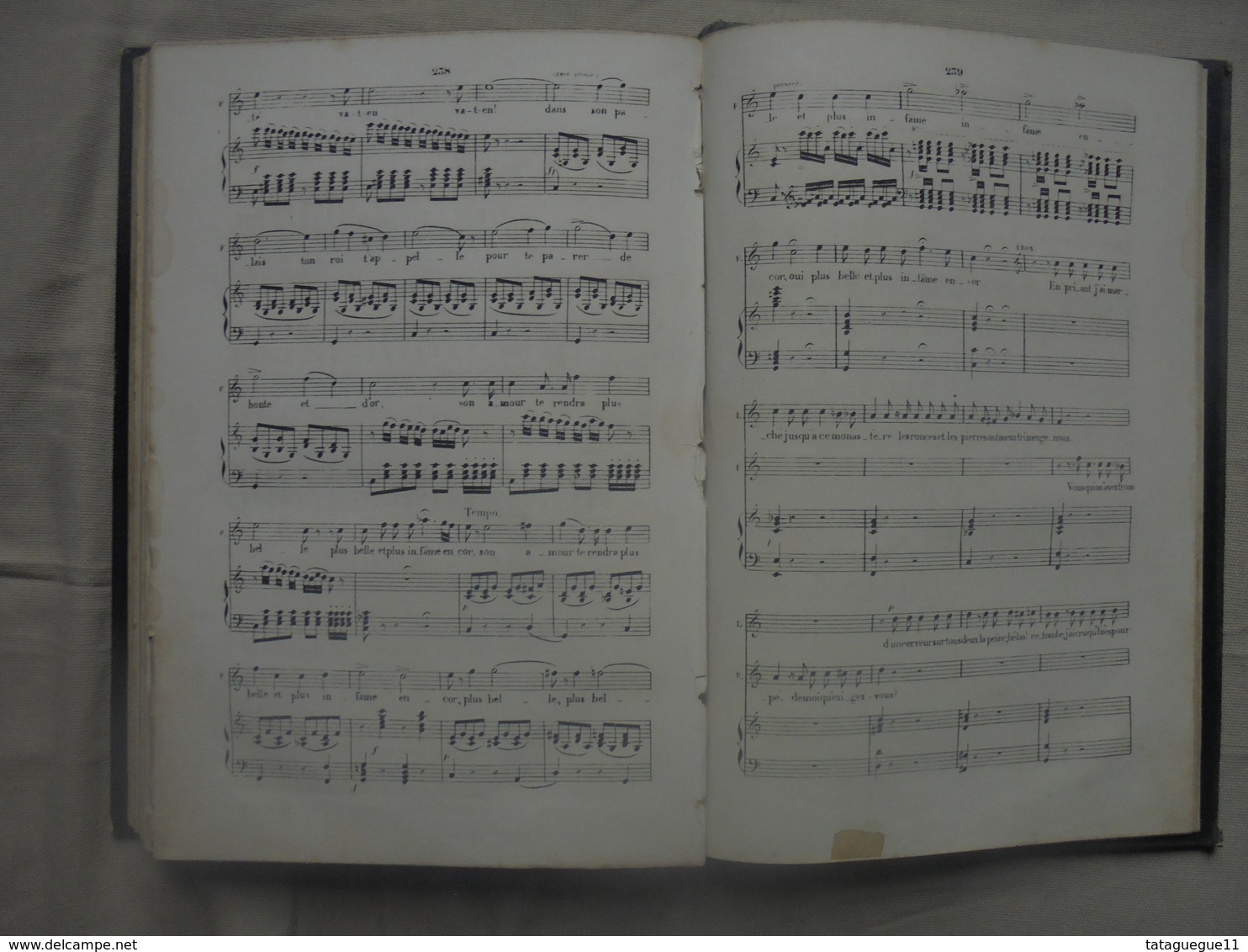 Ancien - Livre partition LA FAVORITE Opéra en 4 actes Musique de DONIZETTI arrangée par WAGNER