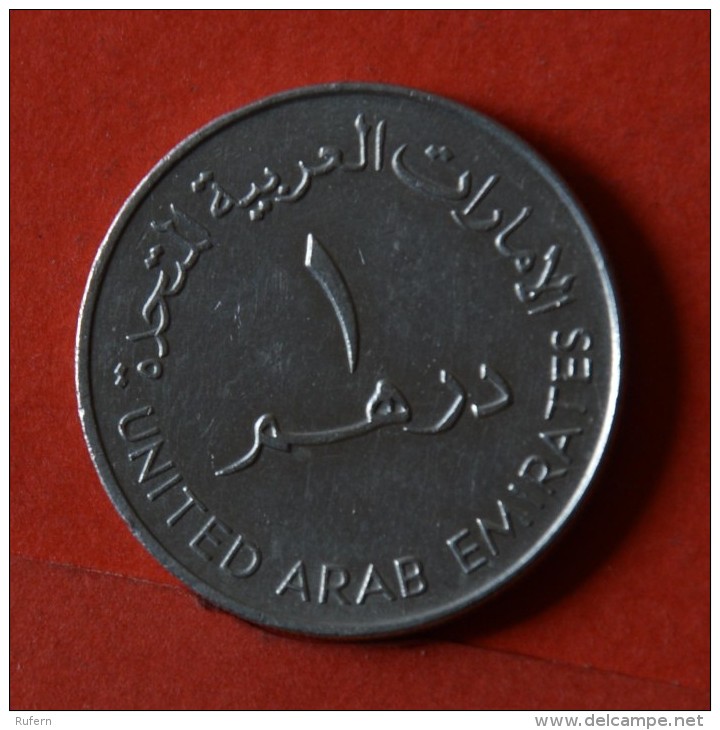 UNITED ARAB EMIRATES  1  DIRHAM  1983   KM# 6,1  -    (Nº04774) - Ver. Arab. Emirate