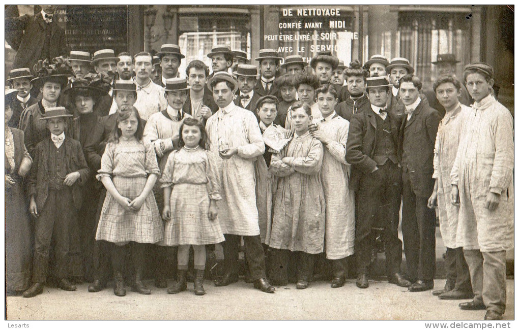 Carte-Photo.Groupe De Personnes.Blanchisserie.Nettoyage. - Sonstige & Ohne Zuordnung