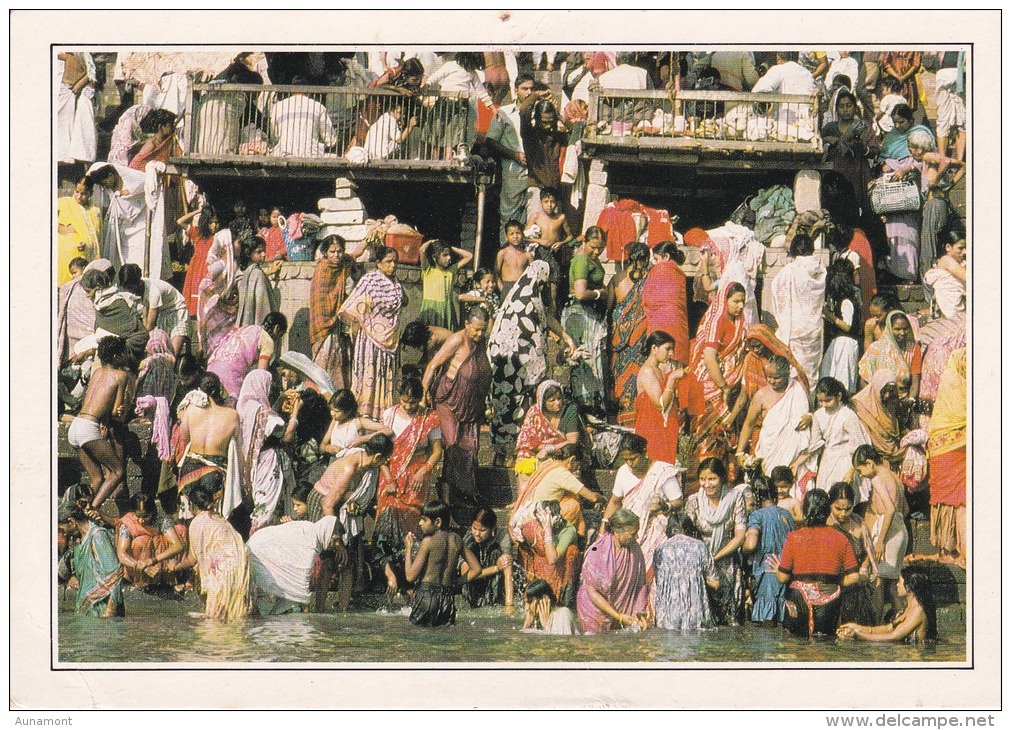India--Benares--Les Ghats Sur Le Gange - Geografía