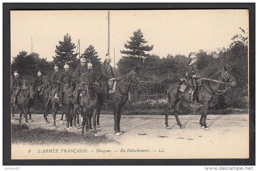 37943/ L'ARMEE FRANCAISE, Dragons, En Détachement, 2 Scans - Regiments