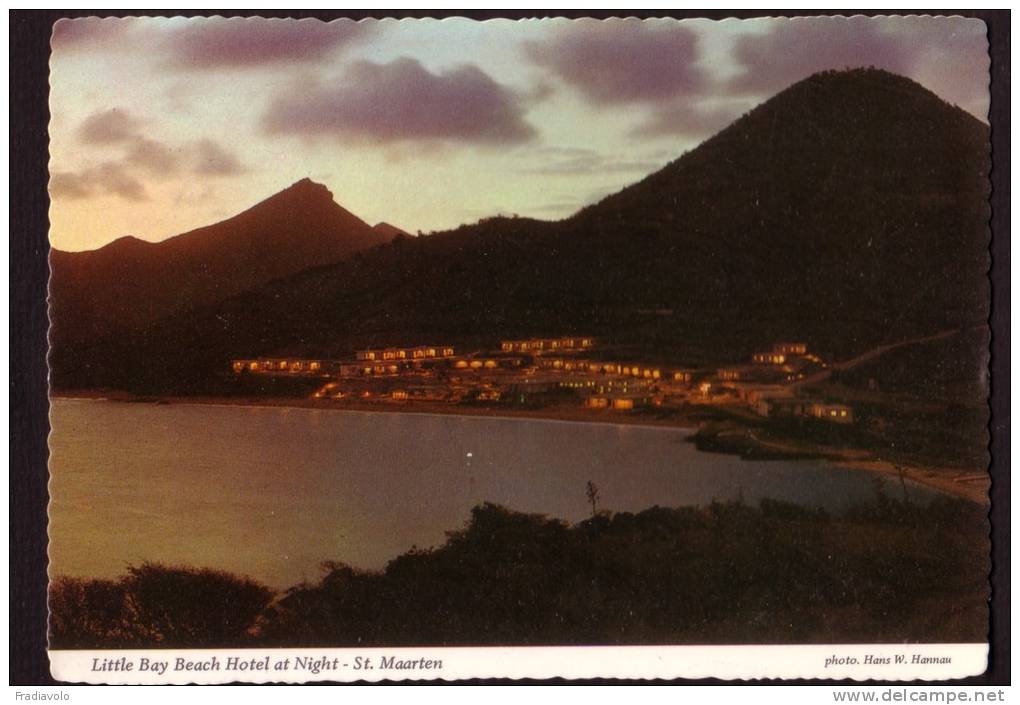 Antilles - St Maarten - Saint-Martin - Little Bay Beach Hotel At Night - Saint-Martin