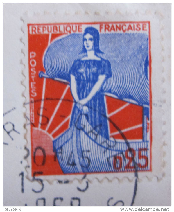 Lot De 28 Enveloppes Affranchies Avec Timbres Français De 1957 à 1963 Et 1966 - 1921-1960: Periodo Moderno