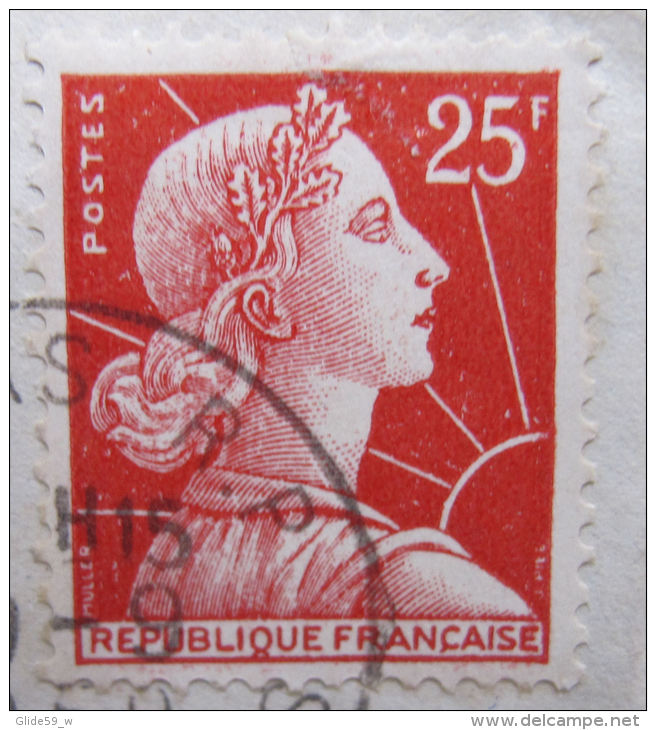 Lot de 28 enveloppes affranchies avec timbres Français de 1957 à 1963 et 1966