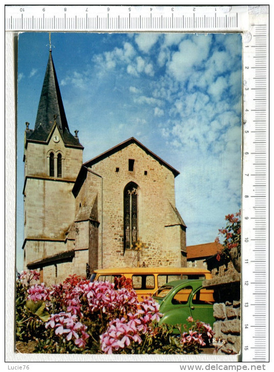 AMBAZAC  -  L Eglise    XIIè, XVè S.  -   Véhucules Anciens  :   CV,  Estafette, - Ambazac