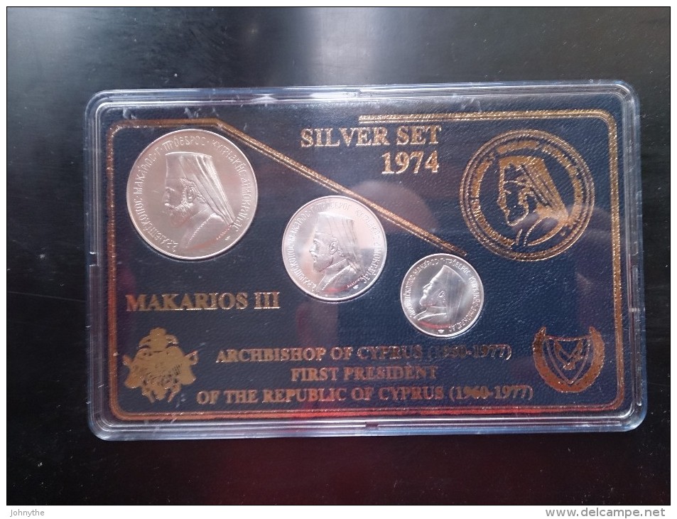 Cyprus 1974 MAKARIOS III 3 Silver Medals 3,6,12 Pounds UNC In Hard Plastic Case - Non Classés