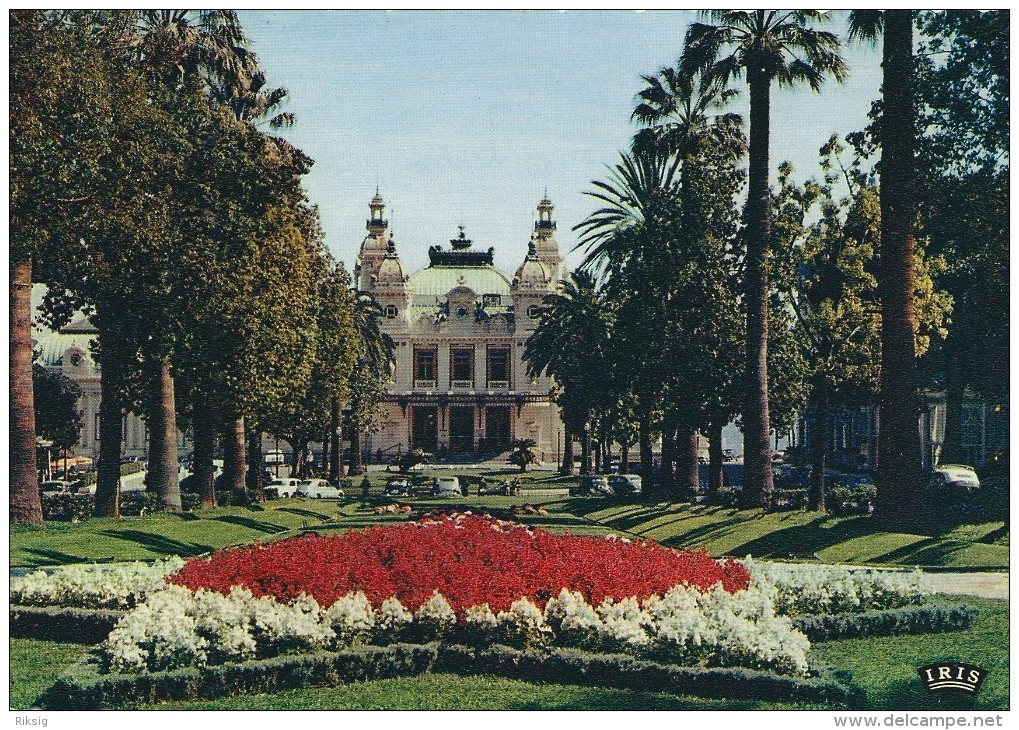 Monte Carlo - Le Casino Et Les Jardins.    Monaco.  B-2846 - Casino