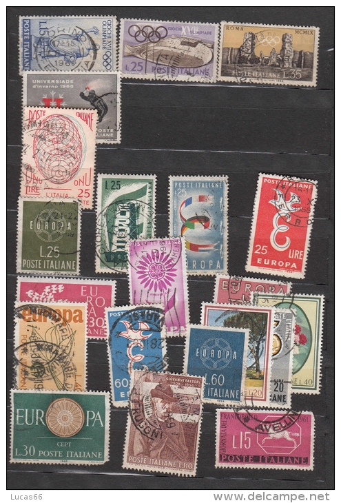 COLLEZIONE MISTA SU ALBUM POLARIS piu' di 400 FRANCOBOLLI - MIXED COLLECTION MORE THAN 400 STAMPS CA.