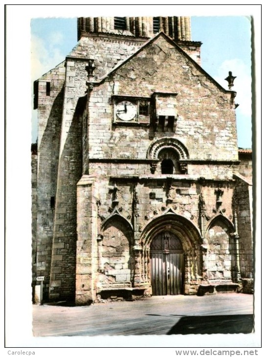 CP - FRONTENAY ROHAN ROHAN (79) La Facade L 'église Romane - Frontenay-Rohan-Rohan