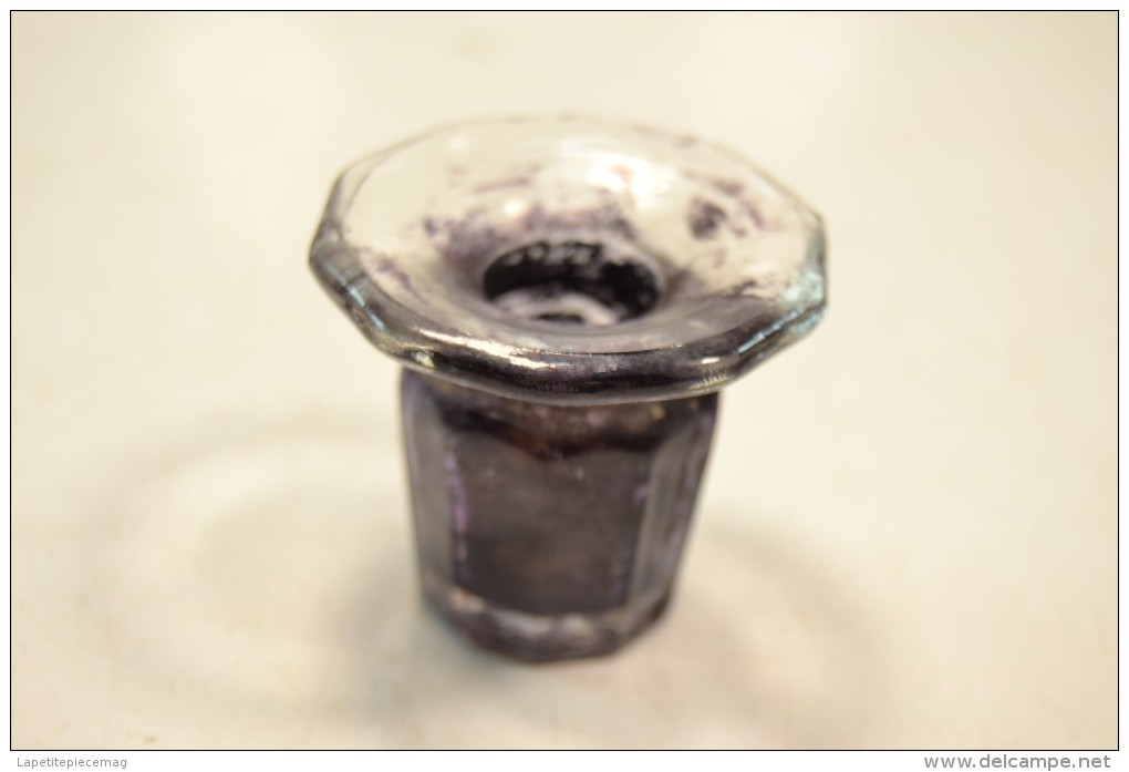 Ancien Encrier D' école En Verre EU PARIS Pour Table écolier Ou Bureau De Maître / Maîtresse. Salle De Classe - Tintenfässer