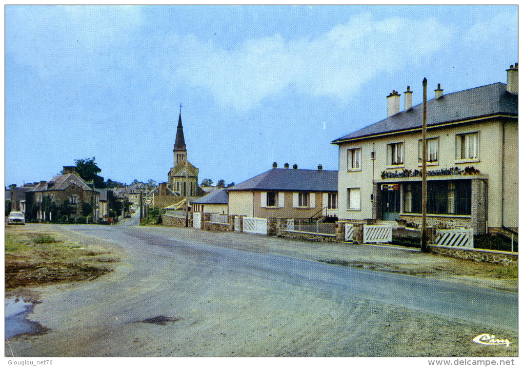 61-ATHIS...VUE SUR LA SORTIE...ROUTE DE FALAISE...LA GENDARMERIE...... ...CPM - Athis De L'Orne