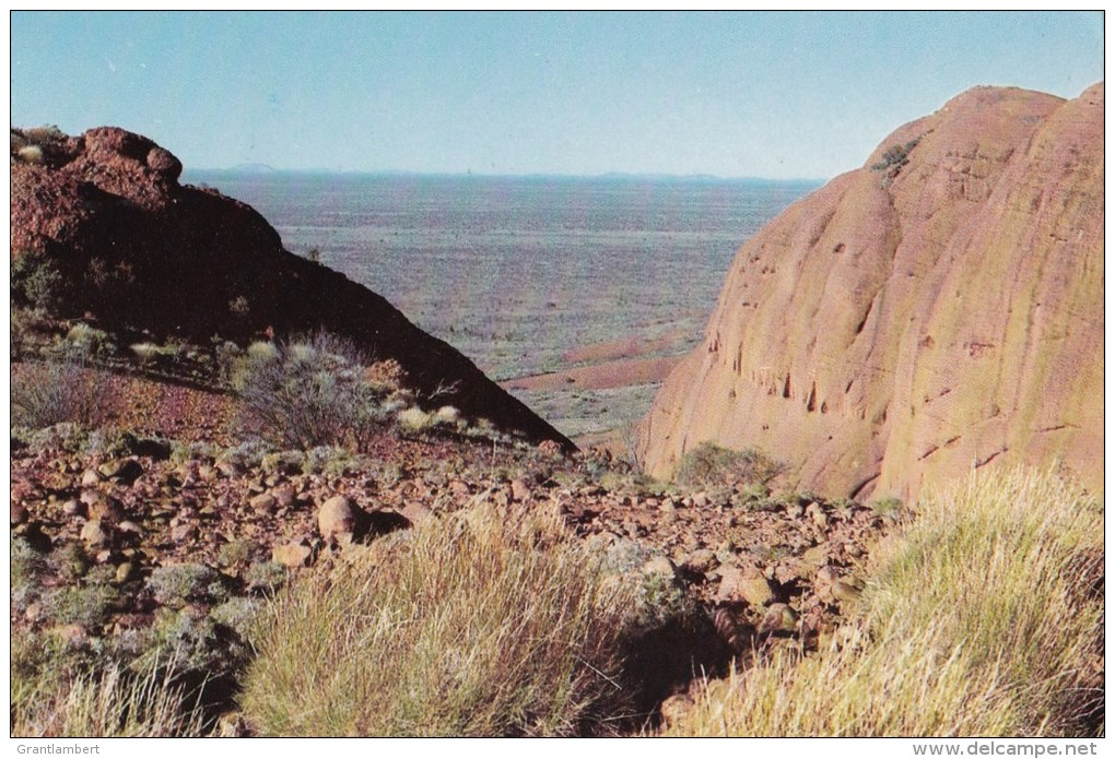 Looking Towards Peterman Ranges From Katatjuta Lookot, Olgas - Aldette No. 26, Posted Alice Springs 1980 - Uluru & The Olgas