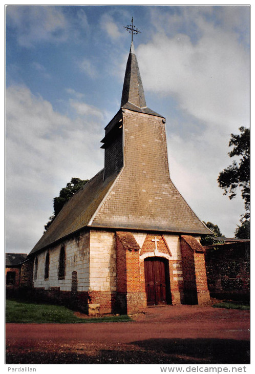 80.  HORNOY LE BOURG HAMEAU BEZANCOURT.   CARTE PHOTO.   L'EGLISE.  GROS PLAN.  EXEMPLAIRE UNIQUE. - Hornoy Le Bourg