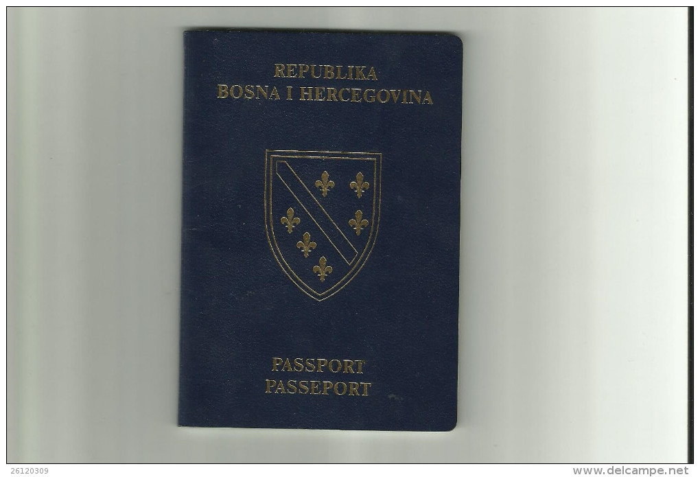 Expired Passport Gestrichen Reisepass Issued 1996 - Historical Documents