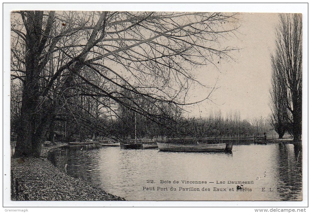 Paris - Bois De Vincennes - Lac Daumesnil - Petit Port Du Pavillon Des Eaux Et Forêts - Arrondissement: 12