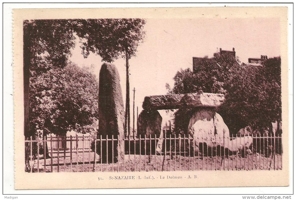 44 - St-NAZAIRE (L.-Inf.) - Le Dolmen  - Ed. "La Gitane" Tabac - A. B. N° 31 Sépia - Pornic