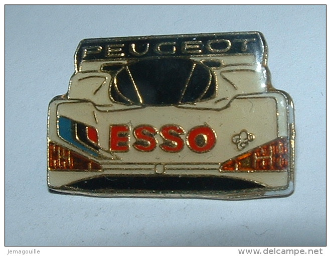 PIN´S - PEUGEOT ESSO ( Prises D'air Rouge) - Peugeot