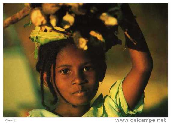 MAYOTTE Visage D'enfant Mahorais - Mayotte