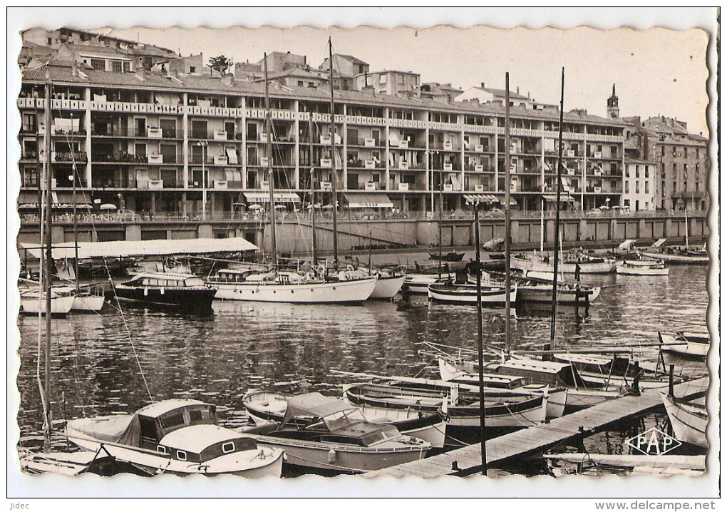 CPA CPSM 34 Hérault Sète Le Port La Consigne Voyagée En 1961 éditions Pages Perpignan - Sete (Cette)