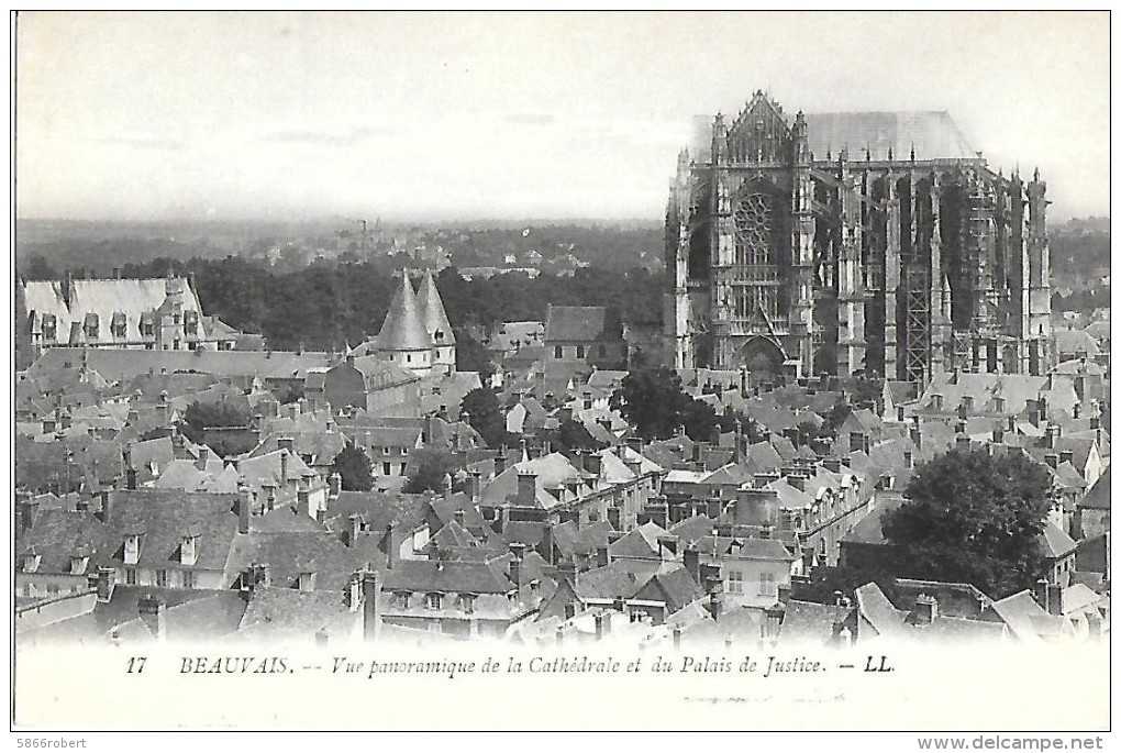 CARTE POSTALE PHOTO ORIGINALE ANCIENNE : BEAUVAIS  LA CATHEDRALE ET LE PALAIS DE JUSTICE  OISE (60) - Monumenti